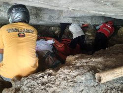 Penemuan Mayat di Bawah Jembatan Kelurahan Bancaran Bangkalan Gegerkan Warga