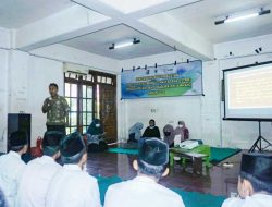 Dinkes KB Sasar Belasan Ponpes di Sampang, Ajak Terapkan Lima Pilar STBM