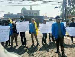 Respon Maraknya Aksi Kekerasan, PC PMII Demo Polresta Sidoarjo