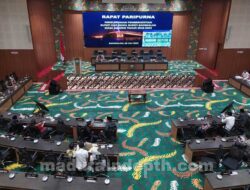 DPRD Umumkan Pemberhentian Bupati dan Wabup Bangkalan saat Rapat Paripurna
