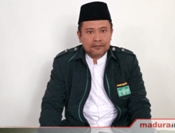 Kiai Itqon Desak Kemenag Segera Tarik Buku Ajar Menyimpang yang Beredar di Sampang