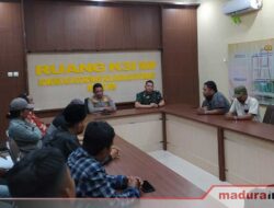 Audiensi ke Polres Bangkalan, Warga Desa Banyoneng Laok Pertanyakan Kasus Kepemilikan Sajam