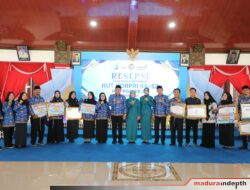 Pemkab Sampang Serahkan Pemenang Sabernova Award 2023, Sekdakab: Total Ada 352 Inovasi