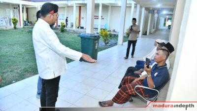 Kunjungi Faskes di Pulau Kangean, Bupati Fauzi; Berikan Pelayanan Terbaik!