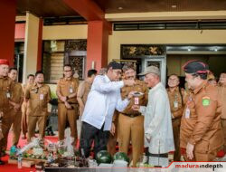 Molang Are Bupati Sumenep Dihadiri Ratusan Abang Becak