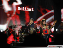 Band Kotak Meriahkan Uniba Festival 2, Ribuan Penonton Padati Venue