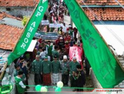 NU Serta Ribuan Santri di Pulau Mandangin Sambut Tahun Baru Islam dengan Kirab