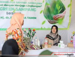 Nyai Ita Berbagi Tips Mengelola Sampah Bersama Komunitas Go Green Sampang