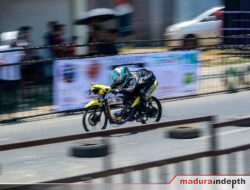 Ratusan Rider Adu Kecepatan di Lintasan Sumenep Drag Bike 2024