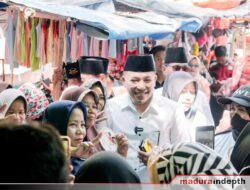 Blusukan ke Pasar Srimagunan, Paslon Jimad Sakteh Dengarkan Aspirasi Rakyat