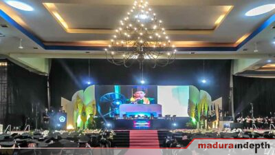 Wisuda stkip pgri sumenep 2024