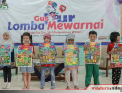 750 Anak di Sumenep Antusias Ikuti Lomba Mewarnai Sketsa Gus Dur