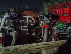 Dua Pemotor Tewas Setelah Tabrakan Adu Banteng di Depan SMPN 1 Camplong