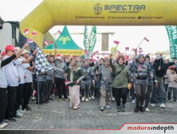 BPRS Bhakti Sumekar Gelar Jalan Sehat Semarak HUT ke-80 RI