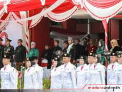 Khidmat di Detik Proklamasi, Bupati Sumenep Ikuti Upacara HUT RI ke-80