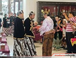 Terima Gelar Kebangsawanan, Aba Idi Sebut Sampang Ruang Persatuan Sejarah Nusantara