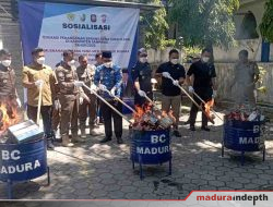 Puluhan Ribu Rokok Ilegal Dimusnahkan di Sampang, Edukasi dan Penindakan Diperkuat Bersama