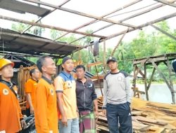 Ratusan Rumah di Sumenep Porak-poranda Diterjang Angin Kencang, BPBD Mulai Verifikasi Kerugian