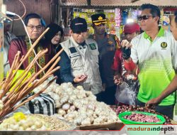 Jelang Ramadan, Bupati Sumenep Sidak Pasar Anom, Cek Harga dan Stok Sembako