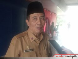 Warga Pantura Sampang Kompak Bangun Jalan Rabat Beton Secara Swadaya, Begini Respons Pemerintah