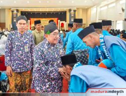 Wabup Imam Hasyim Lepas CJH Sumenep, Ingatkan Pentingnya Fisik Prima di Tanah Suci