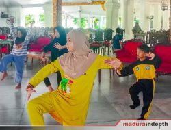 Lestarikan Budaya Madura, Siswa SDN Pasongsongan 1 Gelar Latihan Tari Topeng di Pendopo Keraton Sumenep