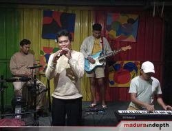 Nge-Jam Bareng di Sundhuk Kopi, KBS Pererat Silaturahmi Musisi Lintas Generasi di Sampang
