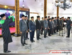 Gerbong Mutasi Bergerak, 25 Pejabat Administrator Sumenep Resmi Dilantik di Pendopo Keraton