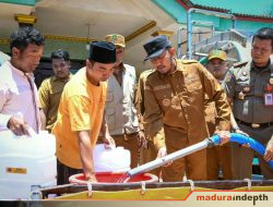 Atasi Kemarau, Bupati Sumenep Salurkan Bantuan Air Bersih Serentak dari BAZNAS Jatim