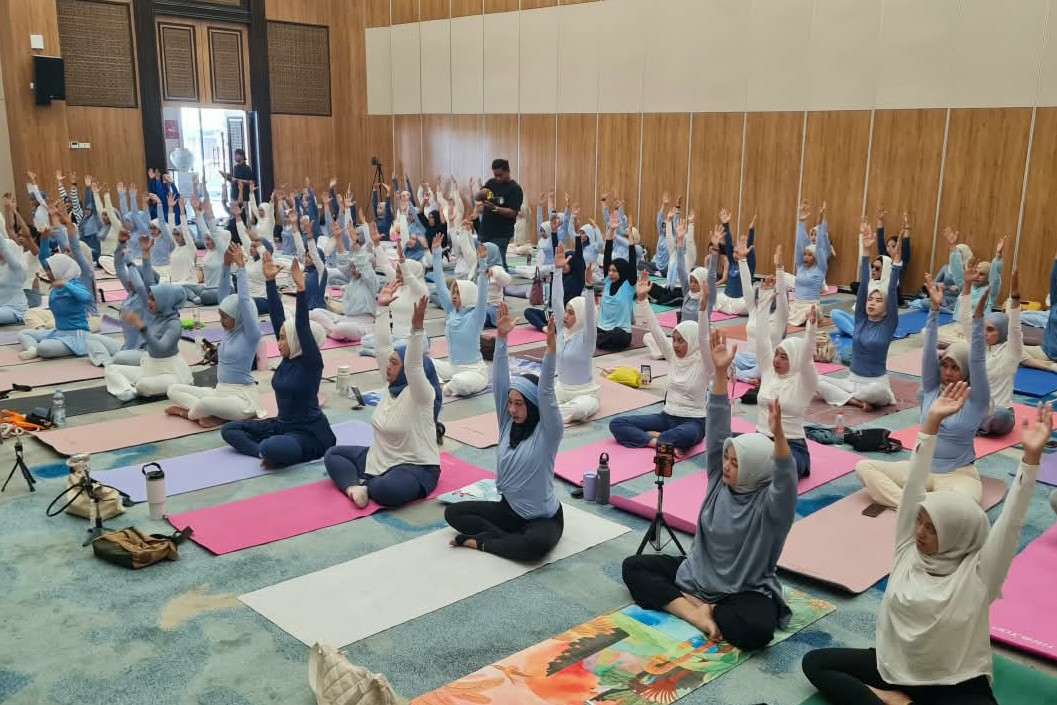 Gaya Hidup Sehat ala MYZE Hotel Sumenep, Sukses Pikat 100 Peserta Lewat ‘Couple Yoga’